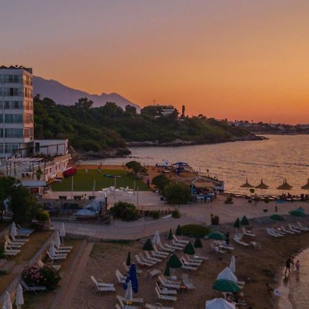 Ada Beach Hotel Krini Exterior foto
